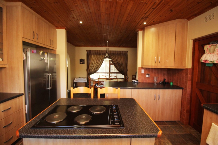 3 Bedroom Property for Sale in Vredenburg Western Cape